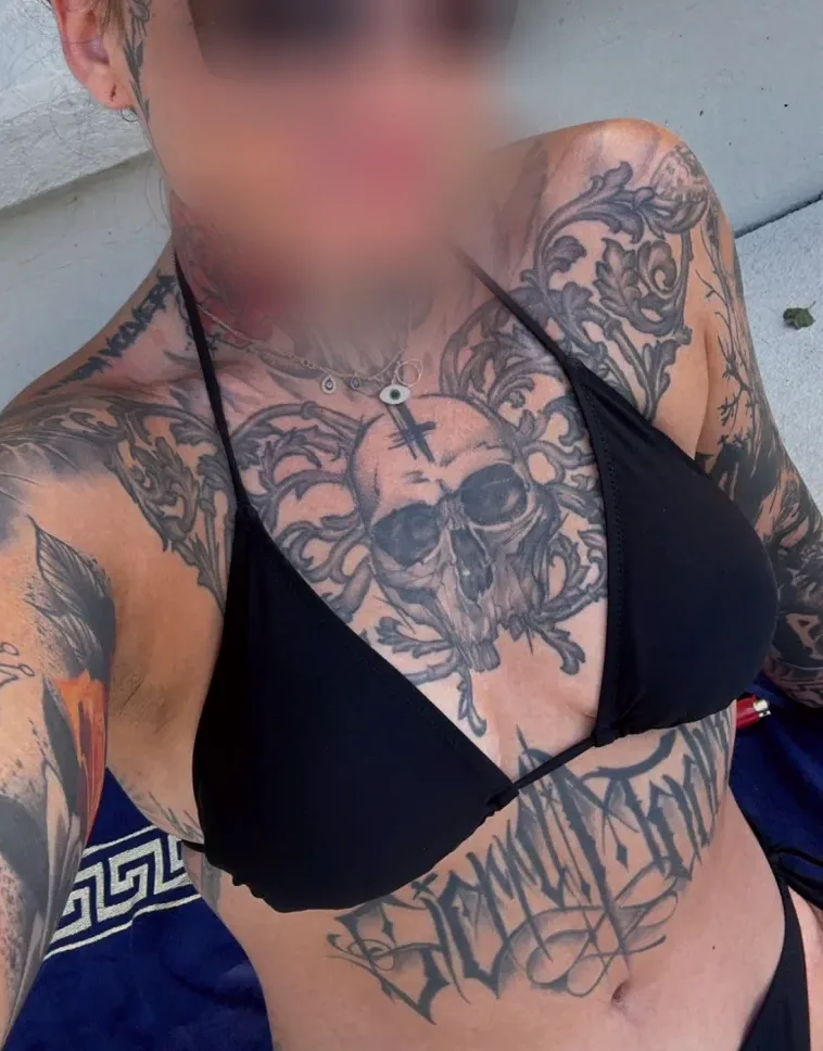 Fanni, 32