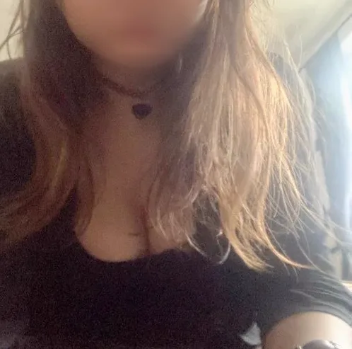 Ida, 28