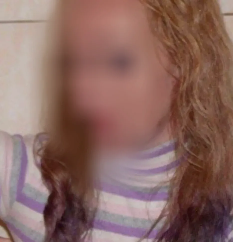 Jenna, 24