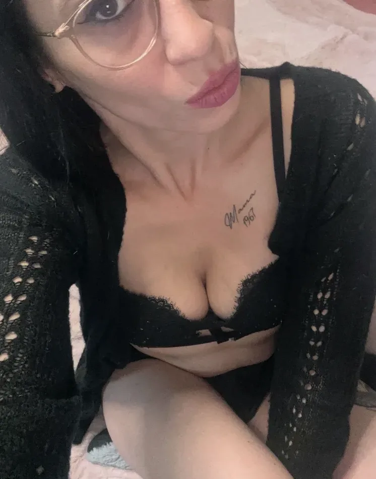 Khadija, 31