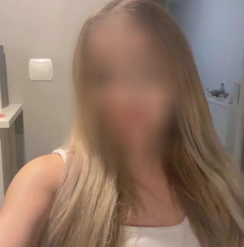 Susanna, 24