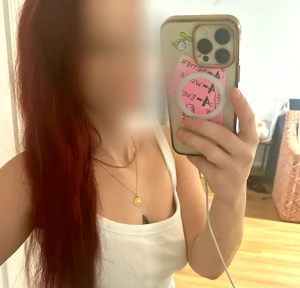 Suvi, 28